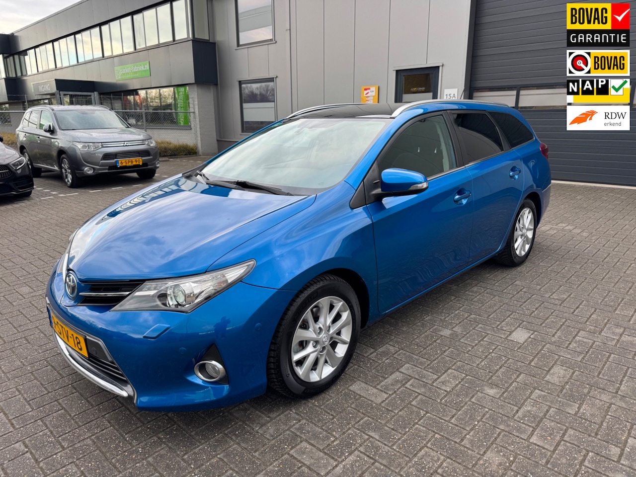 Toyota Auris Touring Sports - 1.8 Hybrid Lease 1.8 Hybrid Lease+ - AutoWereld.nl