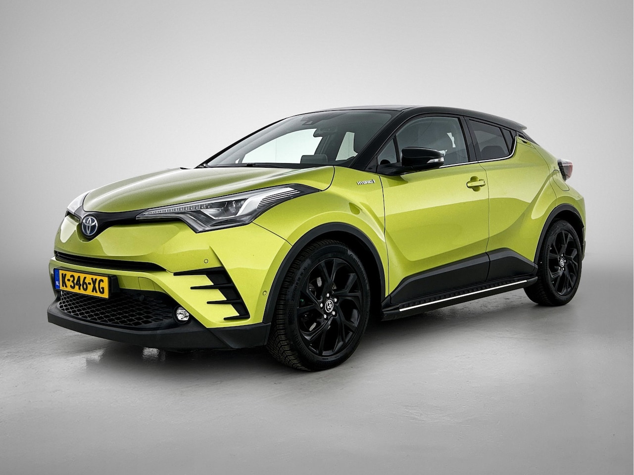 Toyota C-HR - 1.8 Hybrid Executive Limited | Trekhaak afneembaar Onderweg-naar-dealer - AutoWereld.nl
