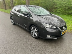 Nissan LEAF - Tekna 40 kWh