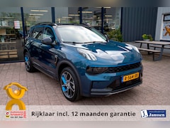 Lynk & Co 01 - 1.5 |Prijs incl. 12 mnd garantie| PDC Panoramadak LMV Navi Trekhaak Apple carplay/Android