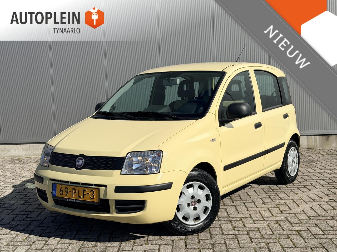 Fiat Panda - 1.2 Celebration 1e eig|Trekhaak|Elec.pakket|NAP - AutoWereld.nl