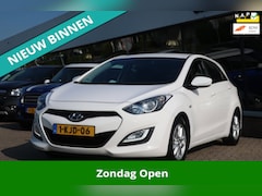 Hyundai i30 - 1.6 GDI i-Motion Plus LED_AIRCO_CRUIS_PDC_LMV_NAP