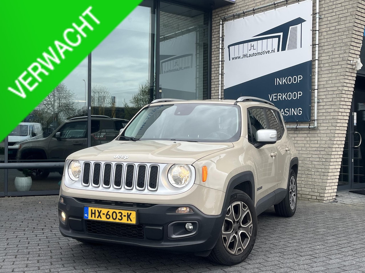 Jeep Renegade - 1.4 MultiAir Limited*CLIMA*HAAK*LANE*NAVI*NW-DRIEM - AutoWereld.nl