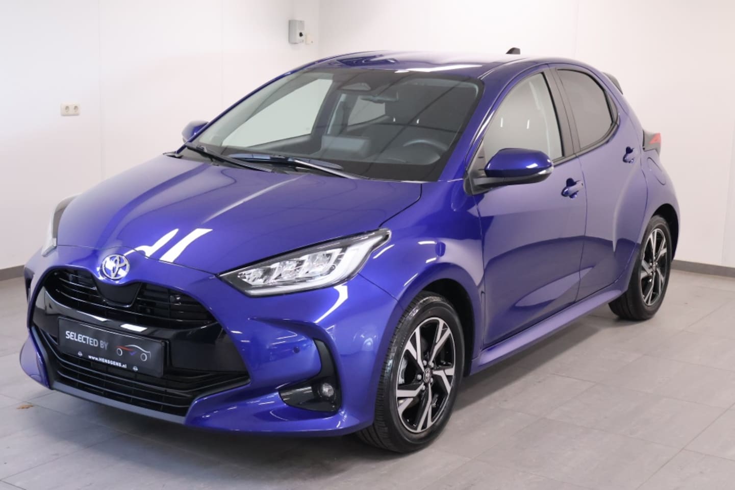 Toyota Yaris - 1.5 Hybride 115 Dynamic | Comfort Pack - AutoWereld.nl