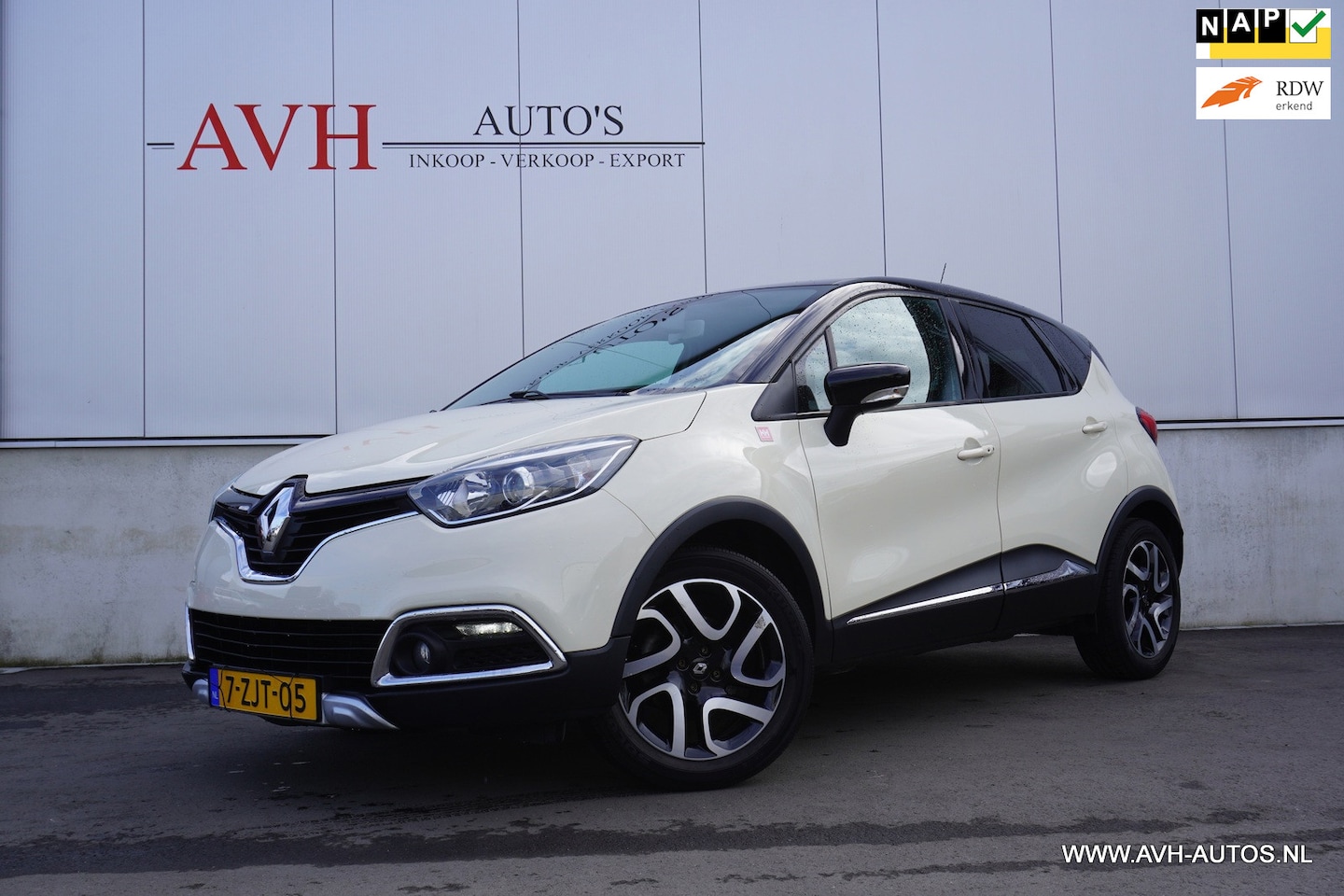Renault Captur - 1.2 TCe Helly Hansen Automaat - AutoWereld.nl