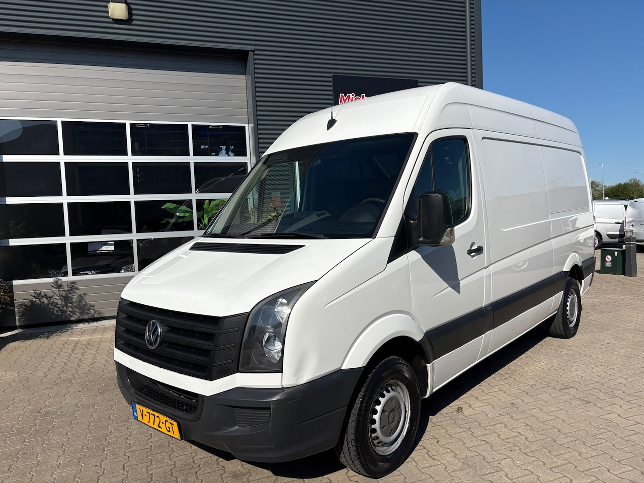 Volkswagen Crafter - 50 2.0 TDI L2H1 BM 50 2.0 TDI L2H1 BM - AutoWereld.nl