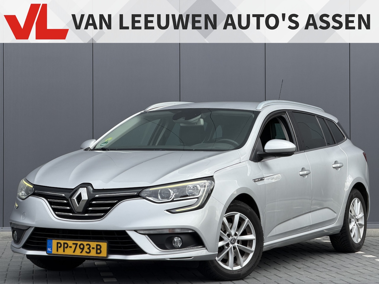 Renault Mégane Estate - 1.5 dCi Eco2 Bose | RIJKLAAR | Bose | Keyless | Trekhaak - AutoWereld.nl