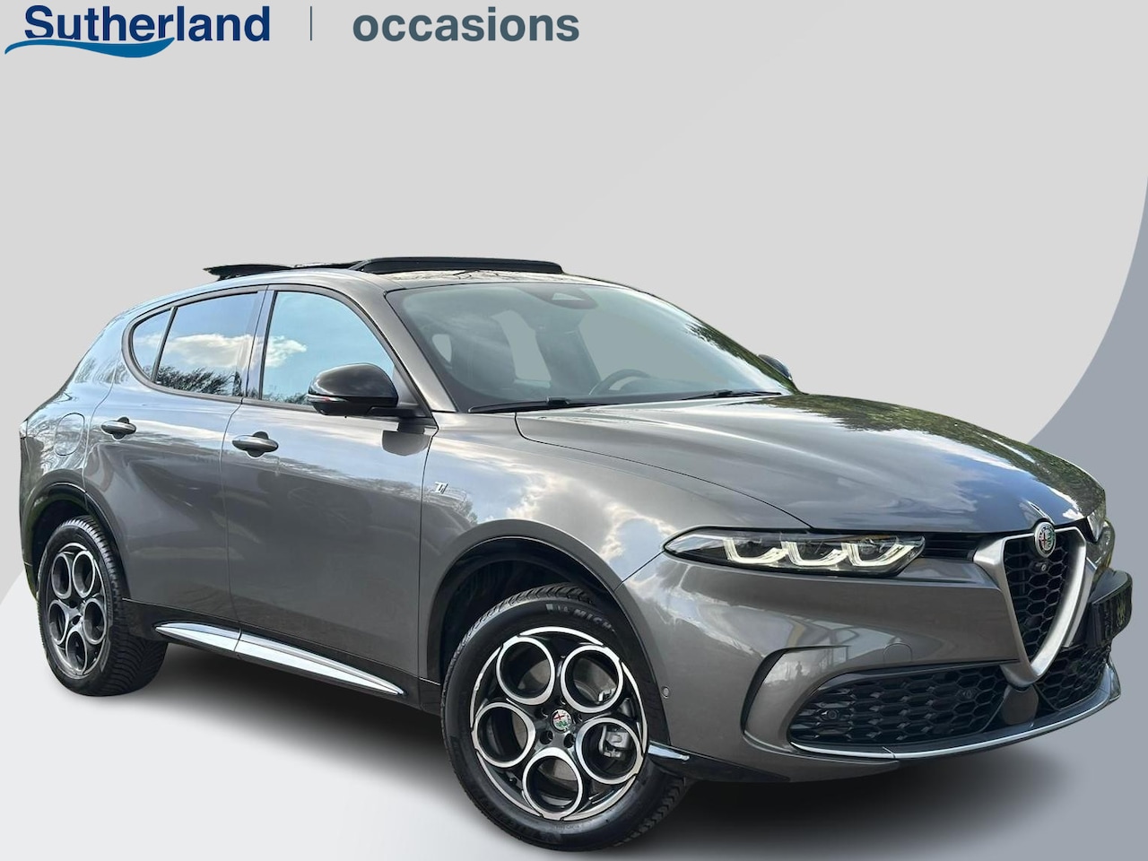 Alfa Romeo Tonale - 1.3T PHEV Ti | 360 graden camera | Panoramadak | Stoelverwarming | Navigatiesysteem | Adap - AutoWereld.nl