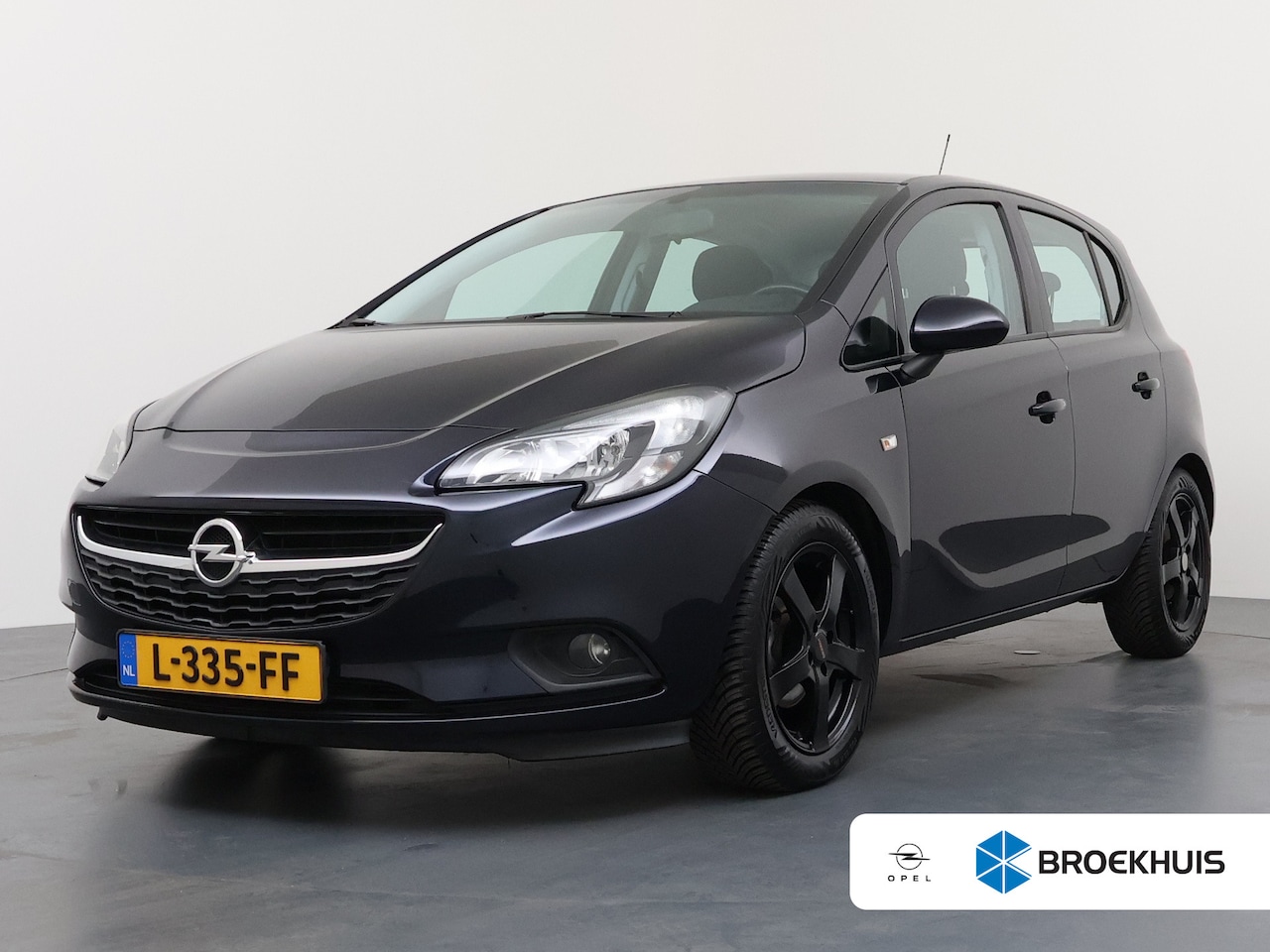 Opel Corsa - 1.4 Color Edition Automaat | Airco | Cruise control | Lichtmetalen velgen 16" - AutoWereld.nl
