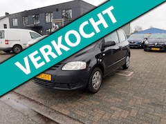 Volkswagen Fox - 1.2 Trendline APK LANG