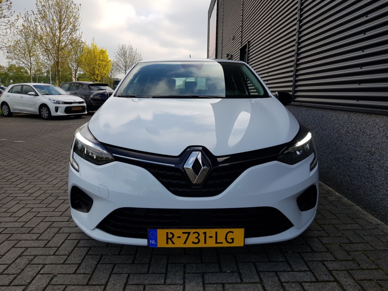 Renault Clio - 1.0 TCe 90 Equilibre 1.0 TCe 90 Equilibre