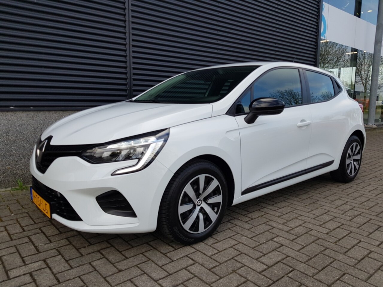 Renault Clio - 1.0 TCe 90 Equilibre 1.0 TCe 90 Equilibre