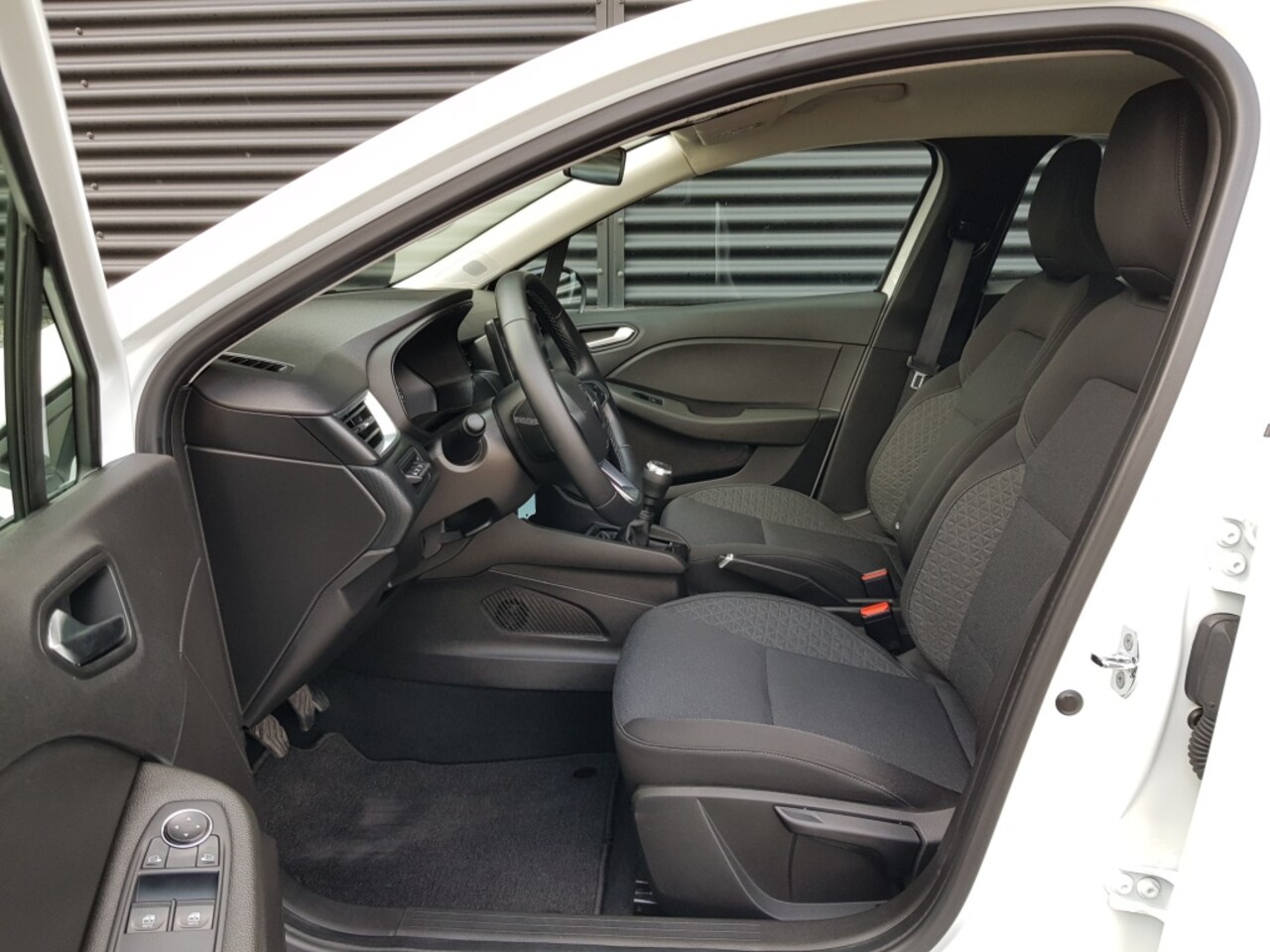 Renault Clio - 1.0 TCe 90 Equilibre 1.0 TCe 90 Equilibre