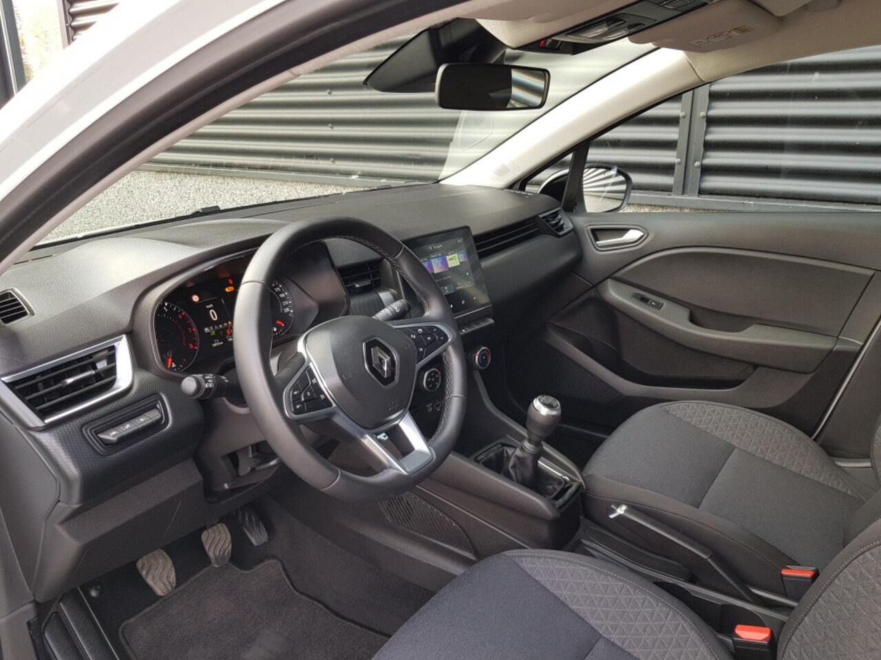 Renault Clio - 1.0 TCe 90 Equilibre 1.0 TCe 90 Equilibre