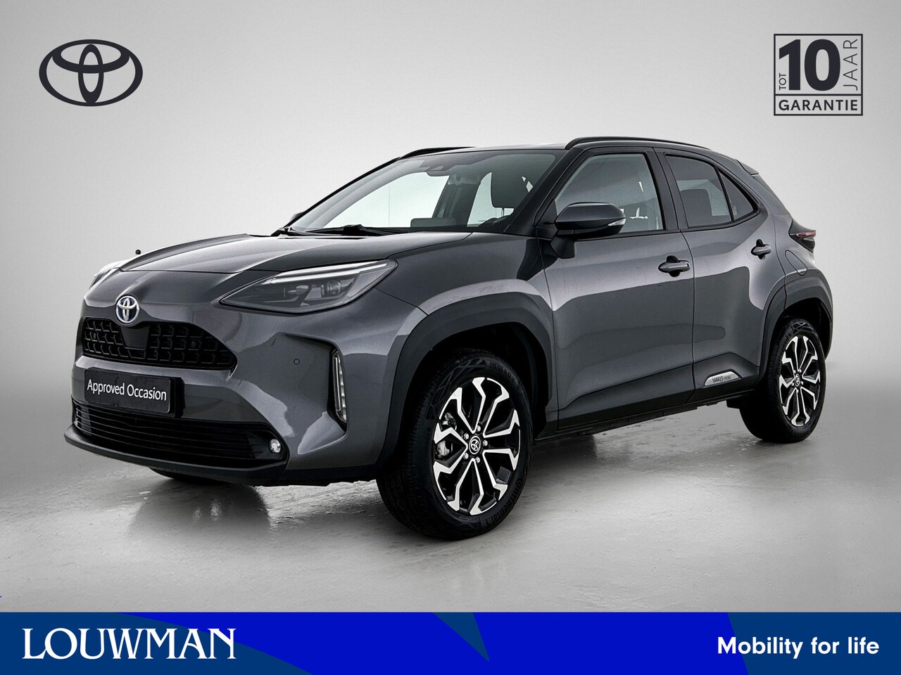 Toyota Yaris Cross - 1.5 Hybrid First Edition AWD + Comfort Pakket | All Wheel Drive | Stoelverwarming | Blinds - AutoWereld.nl