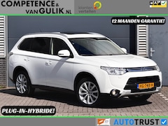 Mitsubishi Outlander - 2.0 PHEV Limited Edition X-Line | Leder | Trekhaak | Schuifdak | Camera |