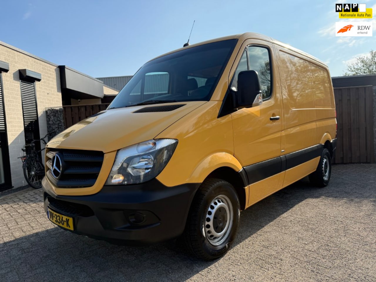 Mercedes-Benz Sprinter - 210 2.2 CDI 325 L1H1 AIRCO - AutoWereld.nl