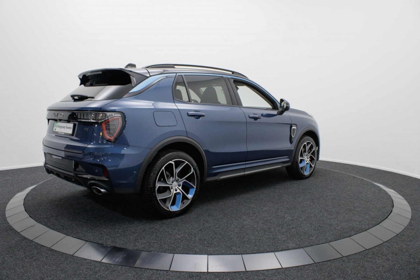 Lynk & Co 01 - 1.5 PHEV 261 PK | 360 graden camera | Panoramadak | Navigatie - AutoWereld.nl