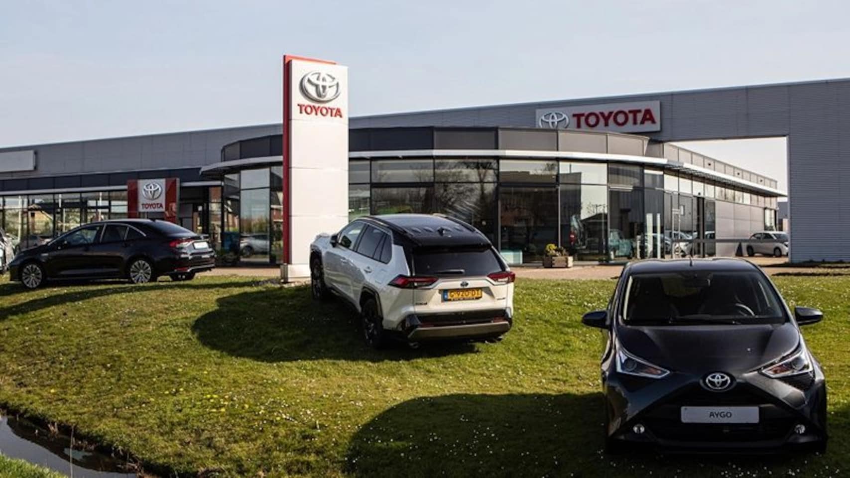 Toyota bZ4X - Executive 73 kWh Executive 73 kWh - AutoWereld.nl