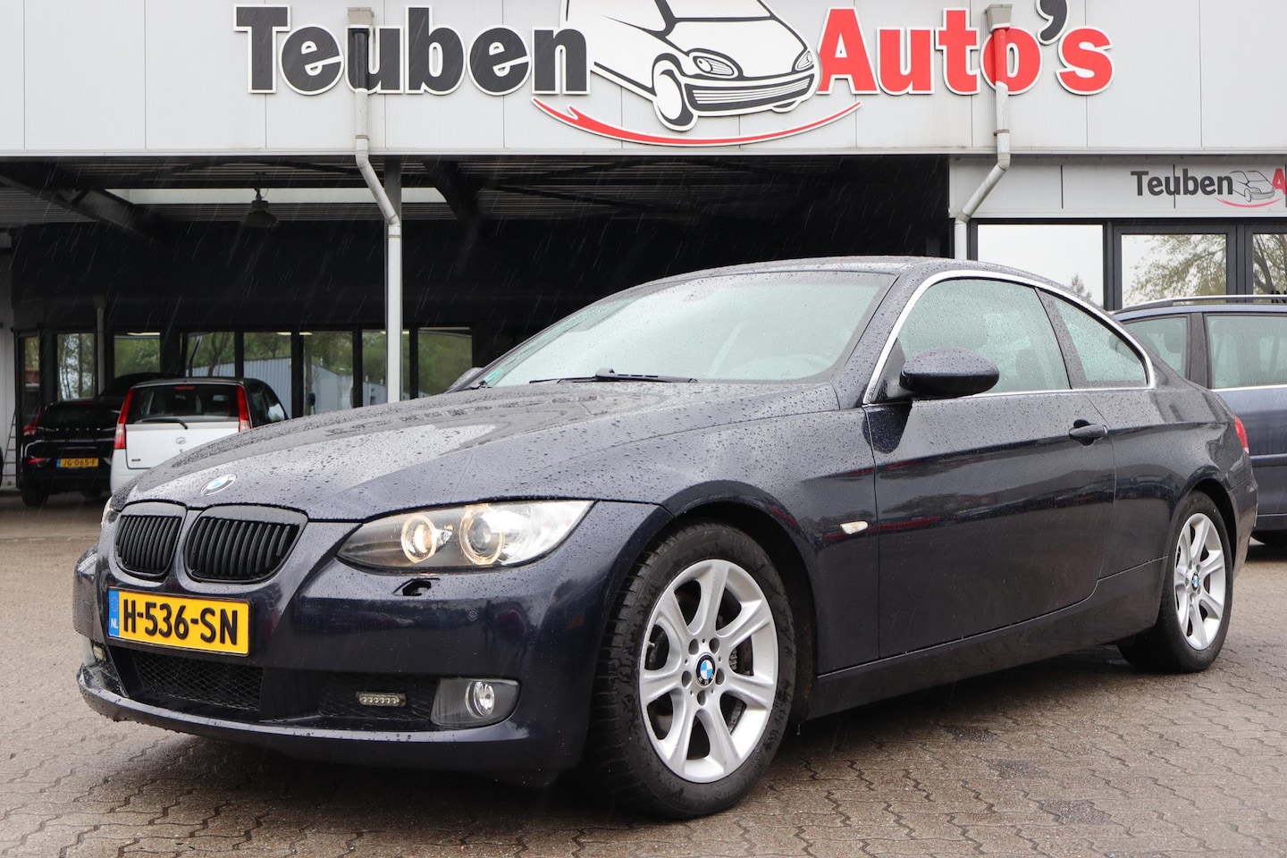 BMW 3-serie Coupé - 325i | Handbak | Lederen bekleding | Climate control | Cruise control - AutoWereld.nl
