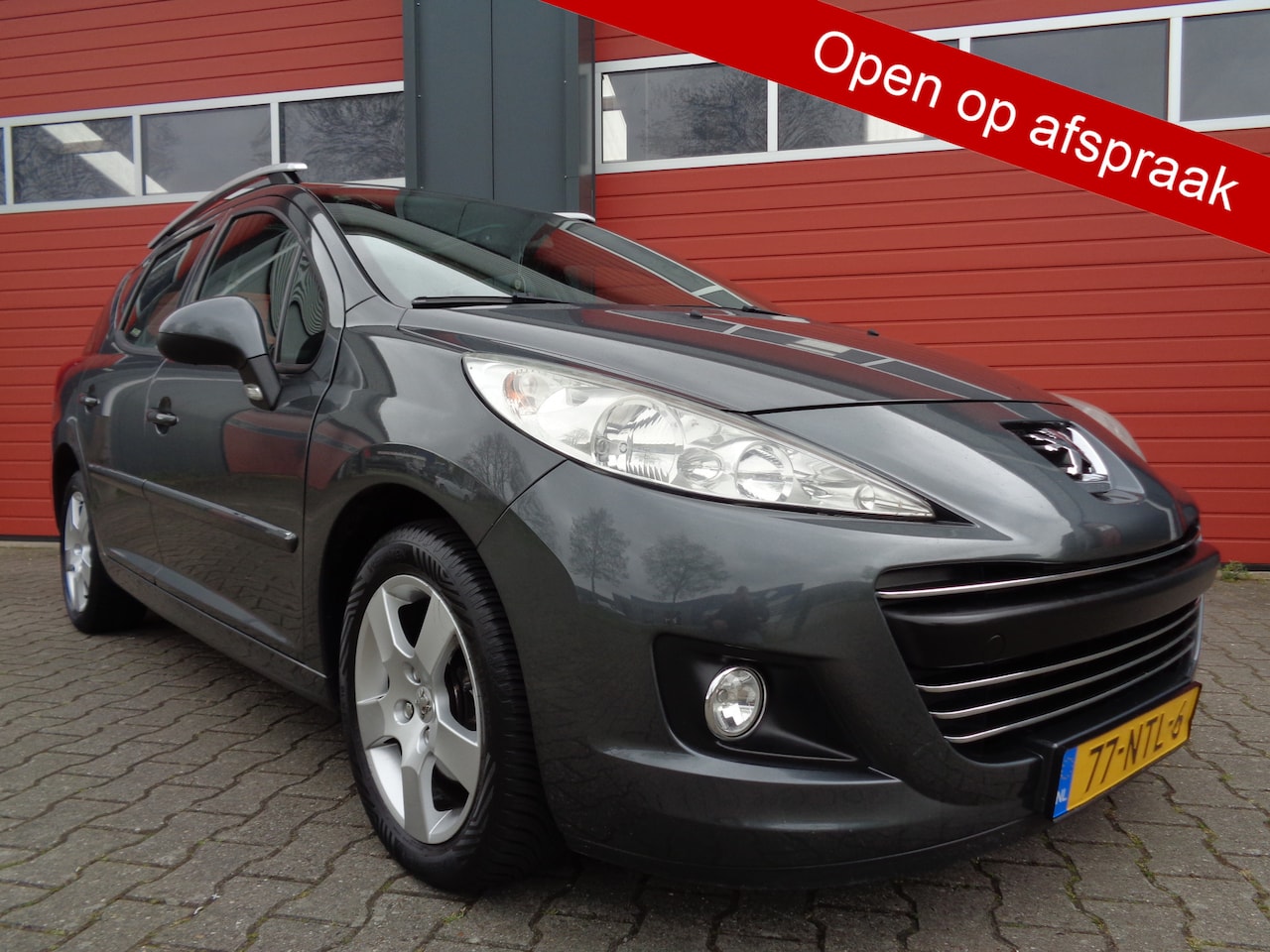 Peugeot 207 - 1.6 VTi XS 120PK Automaat Clima Cruise LMV Pano-Dak NL-Auto 148Dk !!! - AutoWereld.nl