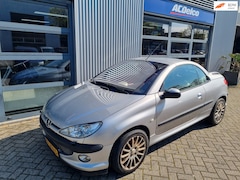 Peugeot 206 CC - 2.0-16V / airco / stoelverwarming
