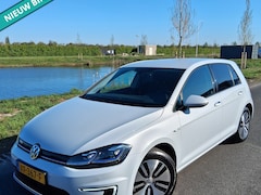 Volkswagen e-Golf - e-Golf Volkswagen ELEKTRISCHE E-Golf 136pk DSG 2019 White Silver