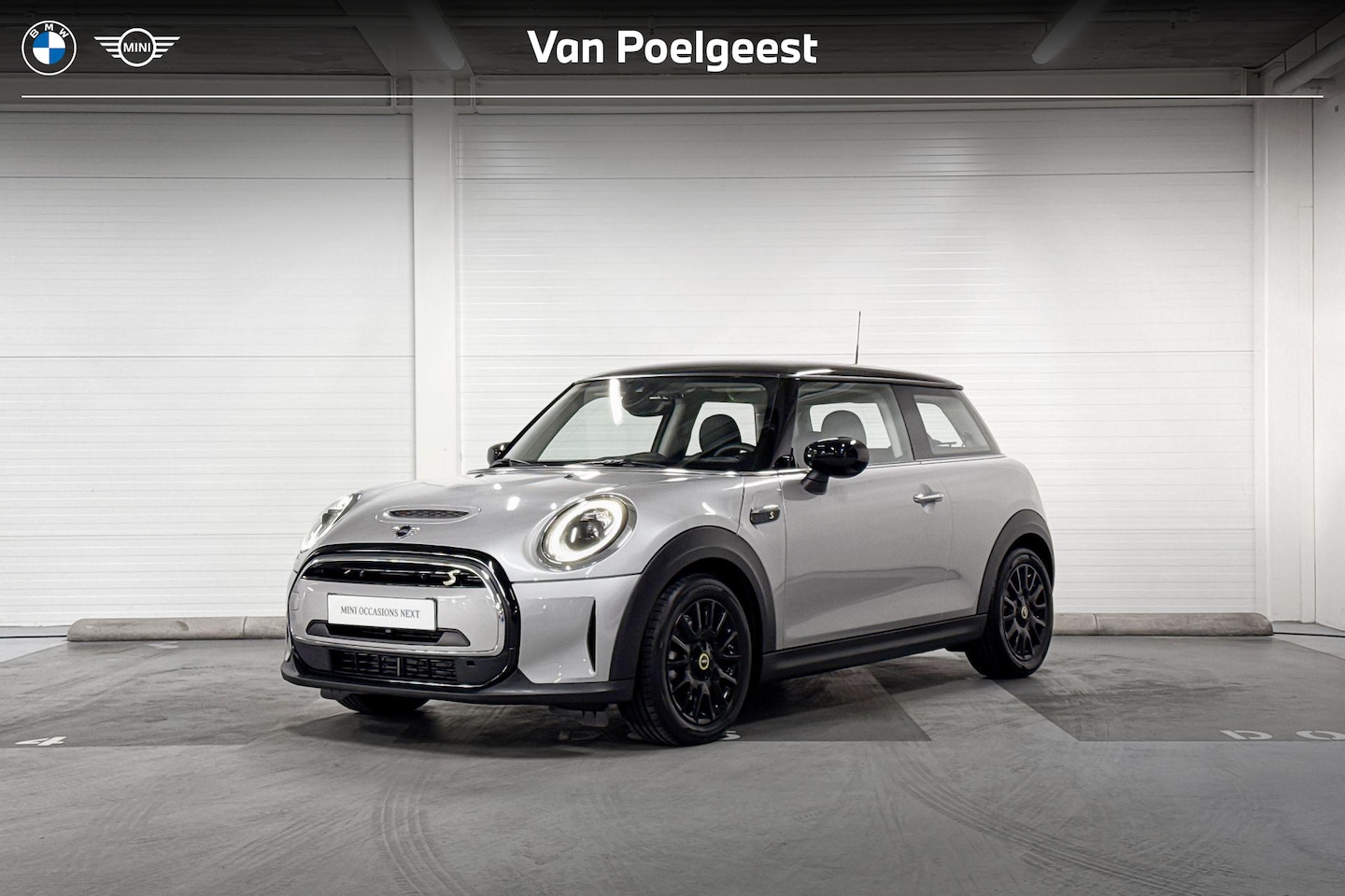 MINI Mini-Electric - 3-Deurs Camden Edition | Achteruitrijcamera | Stoelverwarming | Apple Carplay/Android Auto - AutoWereld.nl