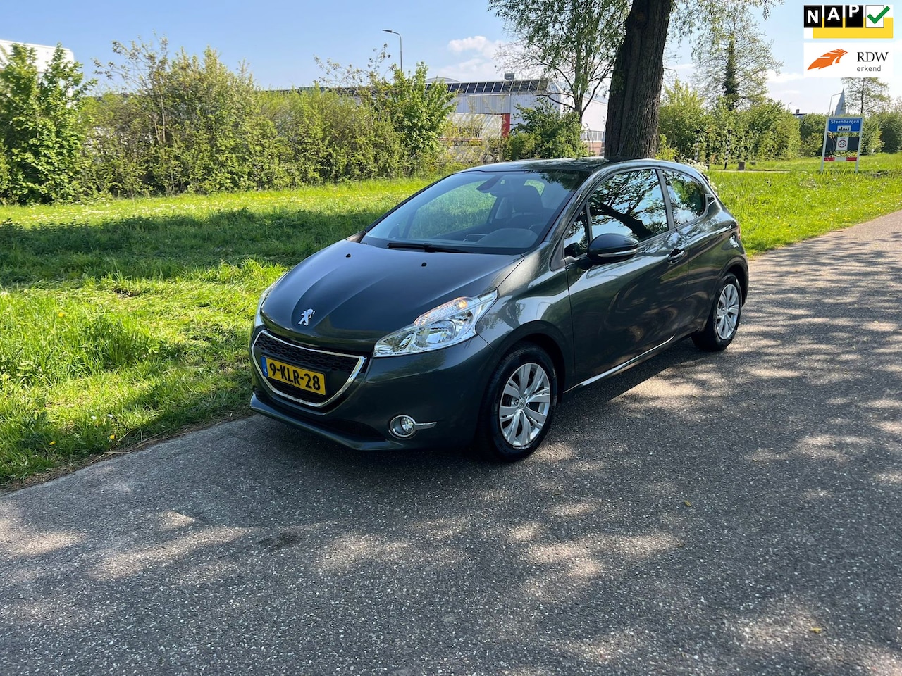 Peugeot 208 - 1.2 VTi Envy Navi Airco Cruise Pdc Achter - AutoWereld.nl