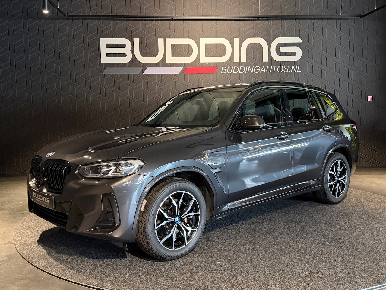 BMW X3 - xDrive30e High Exe | M-sport | Trekhaak | Camera | LCI - AutoWereld.nl