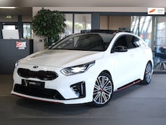 Kia Pro cee'd - ProCeed 1.6 T-GDI GT AUT 204PK Pano Navi Virtual Led Leder Cam Pdc Cruise