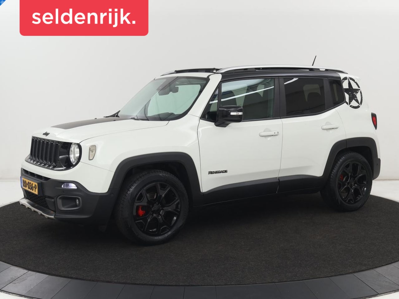 Jeep Renegade - 1.4 MultiAir Limited | Panoramadak | Trekhaak | Navigatie | 18'' | Climate control | Bluet - AutoWereld.nl
