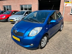 Toyota Yaris - 1.3 VVTi Sol MMT // Automaat // Nieuwe APK
