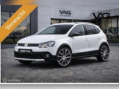 Volkswagen Polo - 1.2 TSI Cross CarPlay PDC Stoelverwarming