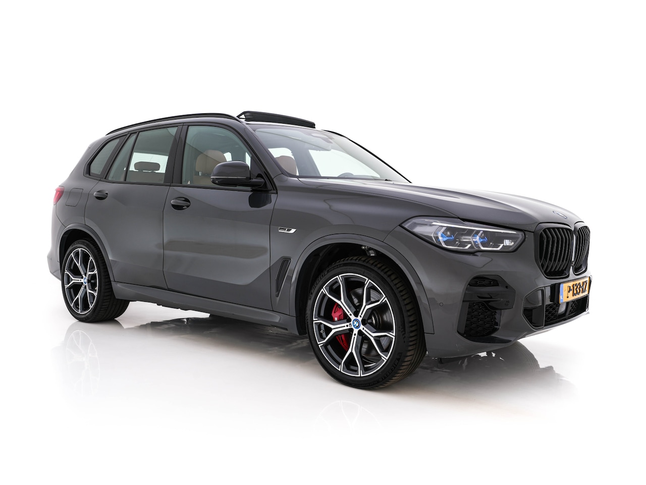 BMW X5 - xDrive45e High Executive M-Sportpack (INCL.BTW) Aut. *PANO | HEAD-UP | LASER-LIGHT | LEATH - AutoWereld.nl
