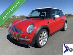 MINI Cooper - 1.6 2e eigenaar, NL auto, Leer, Airco, Onderhoud aanwezig, Mooie auto 1.6 Cooper Chili