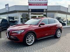 Alfa Romeo Stelvio - 2.0 T AWD Super Business Edition Leder. Add Cruise, Lane assist, Camera, PDC, 20"inch