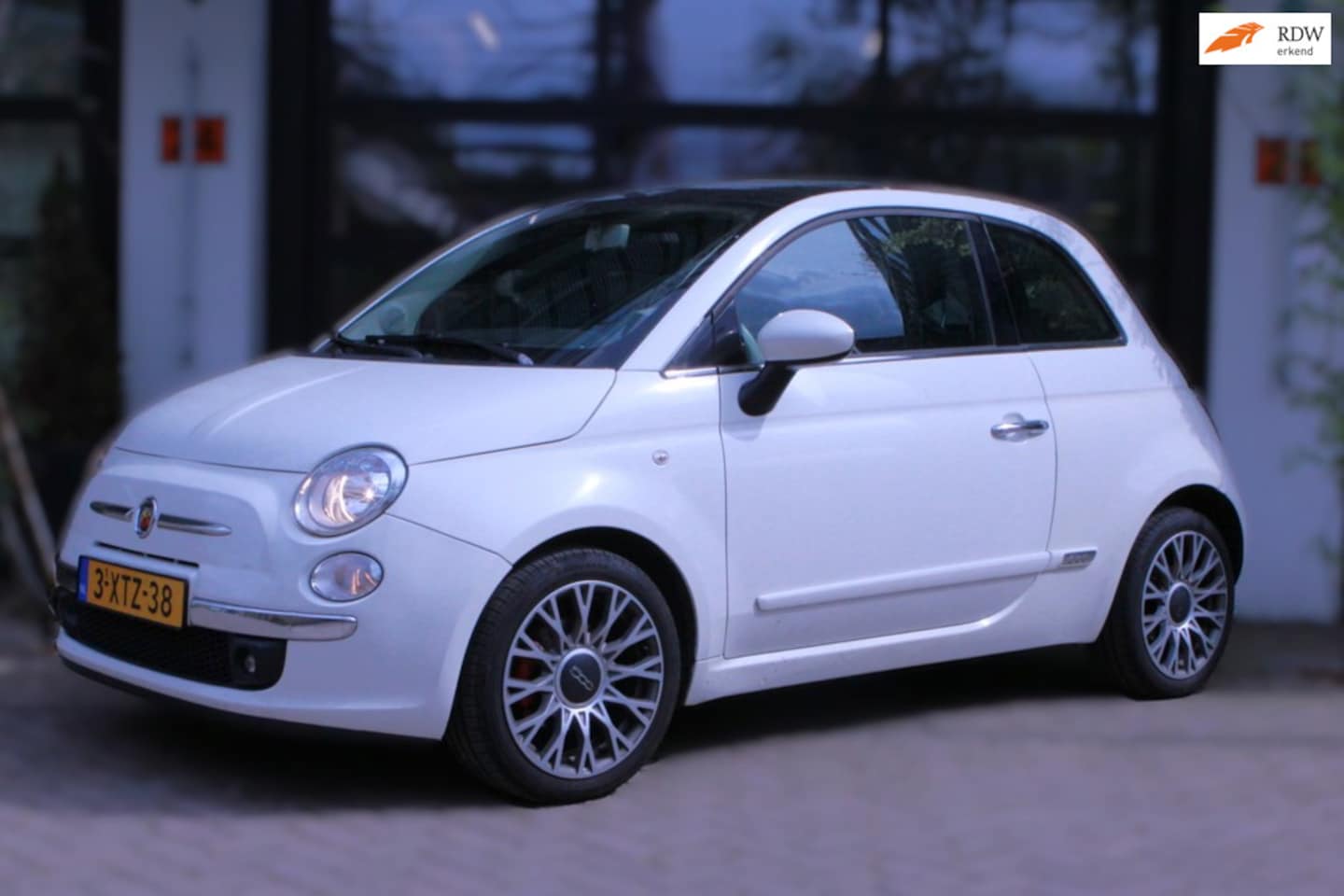 Fiat 500 - 1.4-16V nieuwstaat ! Complete motorrevisie - AutoWereld.nl