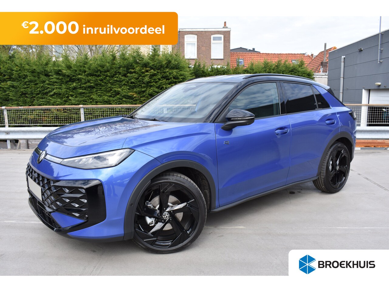 Volkswagen T-Roc - R-Line First Edition | 'App-Connect' draadloze smartphone integratie | 30,5 cm display met - AutoWereld.nl