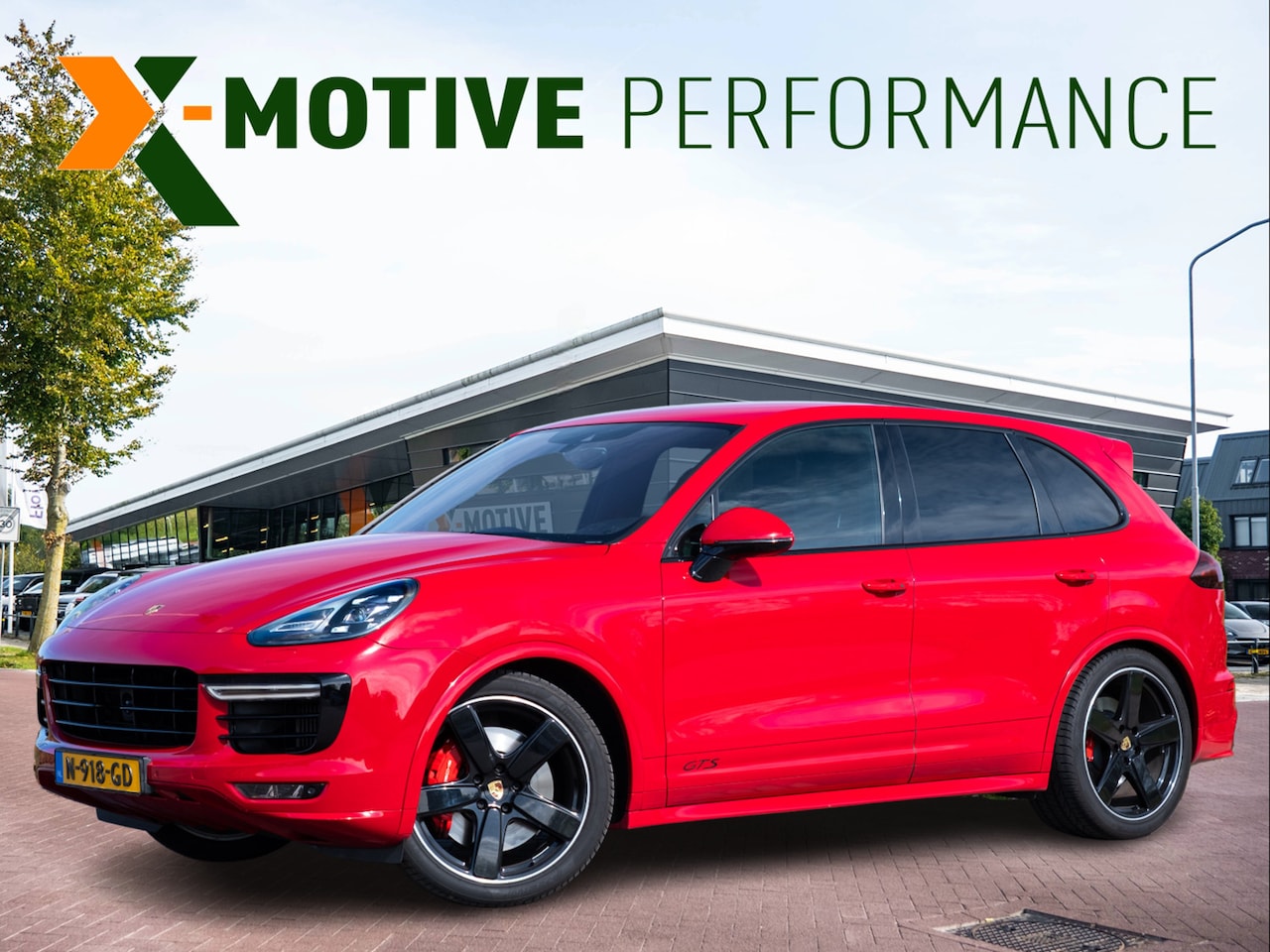 Porsche Cayenne - 3.6 GTS | Alcantara | Sport Design | Sportuitlaat | Adaptive Cruise | Comfort Pakket | PDL - AutoWereld.nl