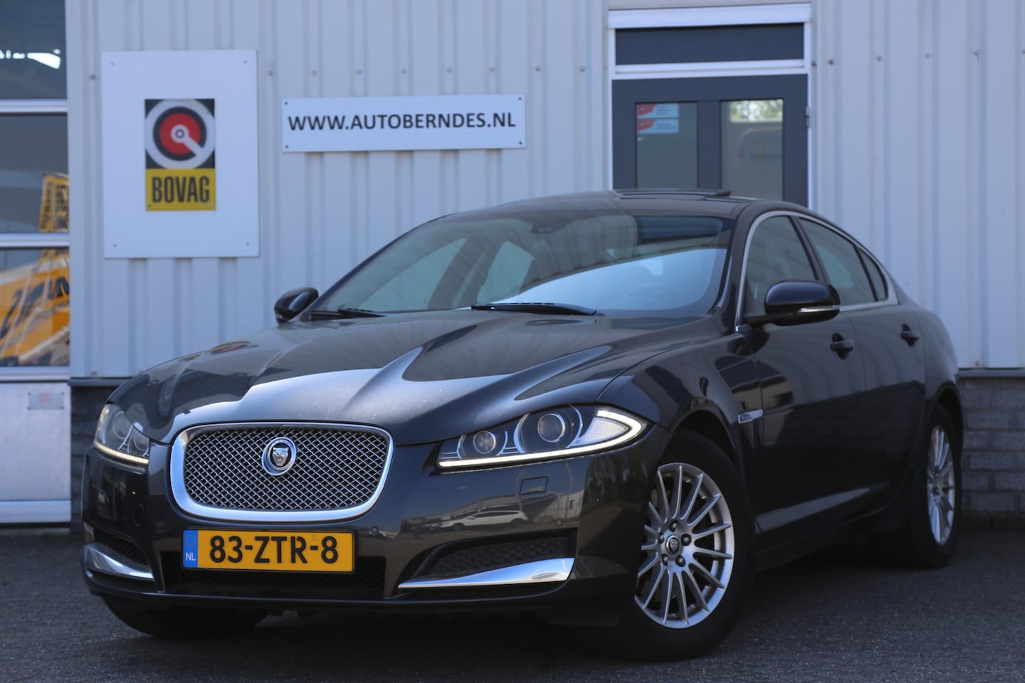 Jaguar XF - 2.0 Premium Edition*€5.000,- NETTO*1ste Eig!*Perfect Onderh.*BTW*Dak/Half Leder/Stoelverw. - AutoWereld.nl
