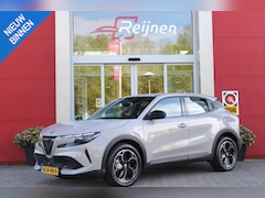 Alfa Romeo Junior - 156PK Elettrica 54 kWh | DRAADLOZE APPLE CARPLAY/ANDROID AUTO | PARKEERSENSOREN ACHTER | C