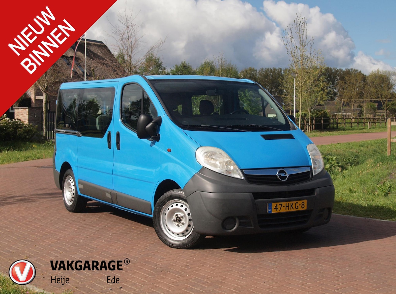 Opel Vivaro Combi - 2.0i L1H1 | 9-persoons | Airco | Trekhaak | Elektrische ramen | NL-Auto | - AutoWereld.nl