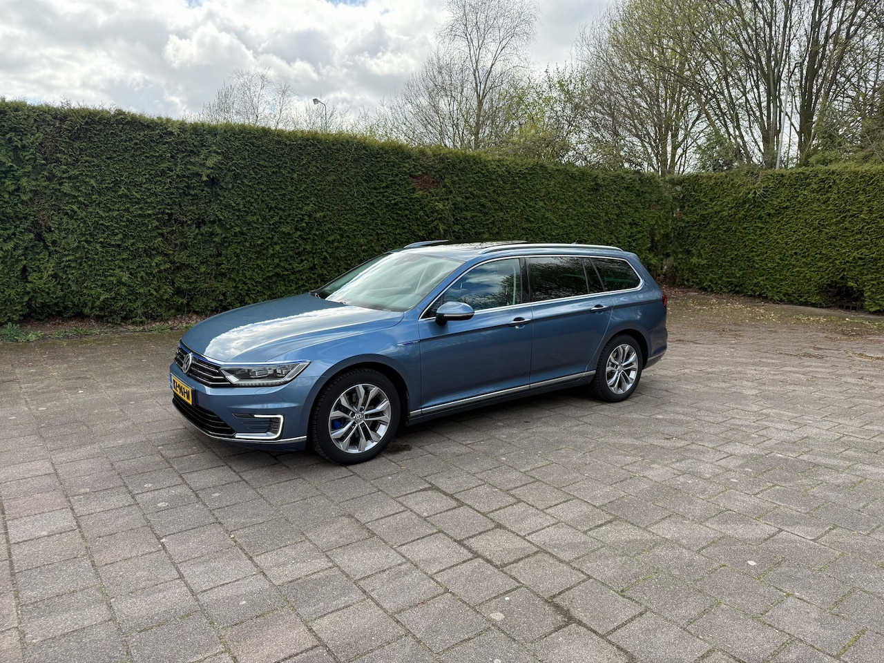 Volkswagen Passat Variant - 1.4 TSI GTE Connected Series Plus 1.4 TSI GTE Connected Series Plus pano - AutoWereld.nl