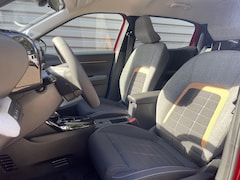 Citroën C3 Aircross - Hybrid 145pk AUTOMAAT | Plus I Carplay I Camera I Cruise control I DAB