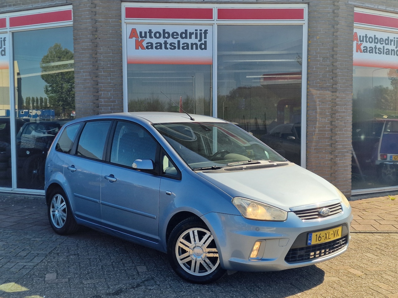 Ford C-Max - 1.6-16V Ghia - Trekhaak - PDC - Clima - Cruise - Nieuwe APK - AutoWereld.nl