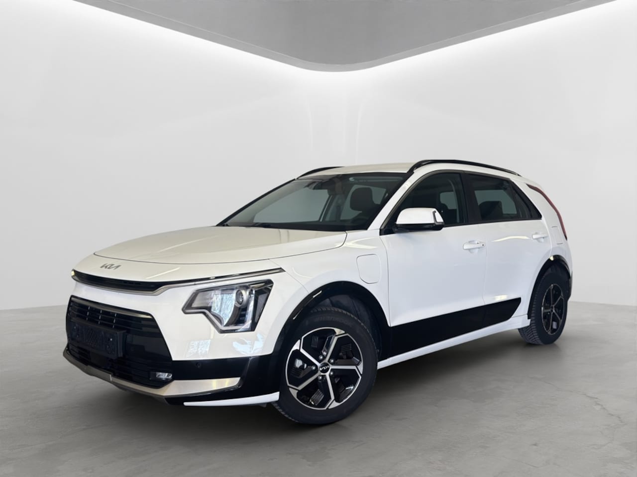 Kia Niro - 1.6 GDi PHEV DynamicLine 1.6 GDi PHEV DynamicLine - AutoWereld.nl