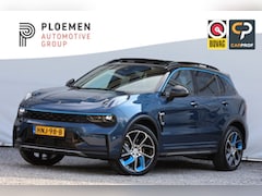 Lynk & Co 01 - 1.5 Plug-in Hybrid - 261 pk *Donkere hemel / Pano / 360 camera