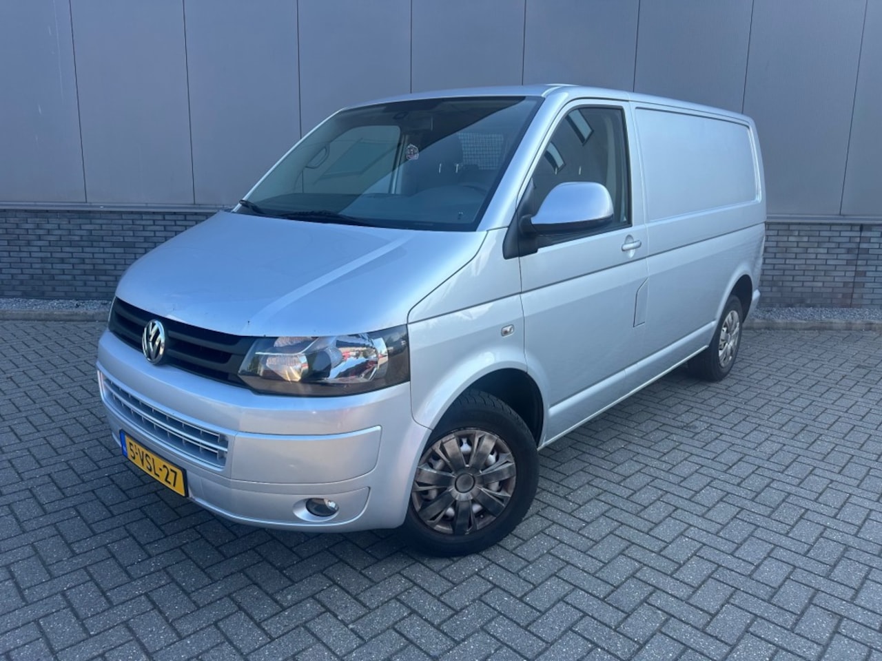 Volkswagen Transporter - 2.0TDi L1H1 Trendline+Airco - AutoWereld.nl