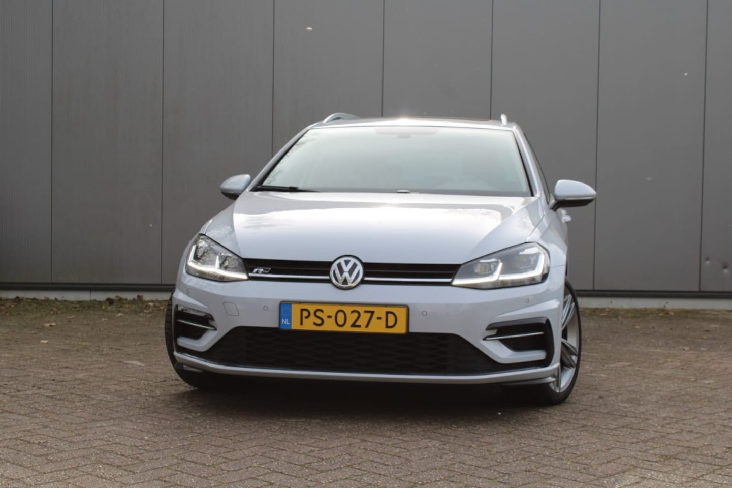 Volkswagen Golf - R-Line - AutoWereld.nl